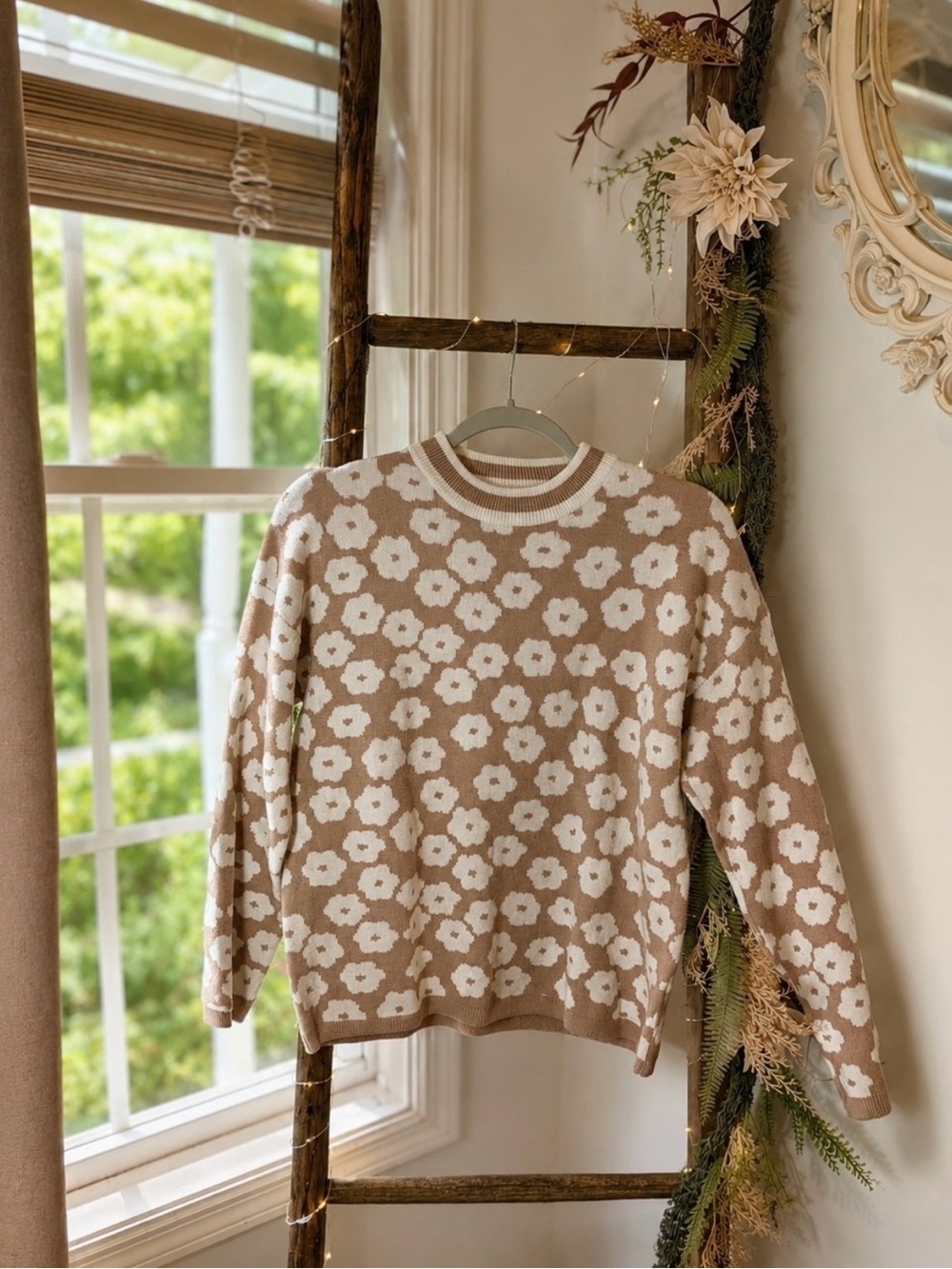 Floral Sweater Sweater in Camel and White